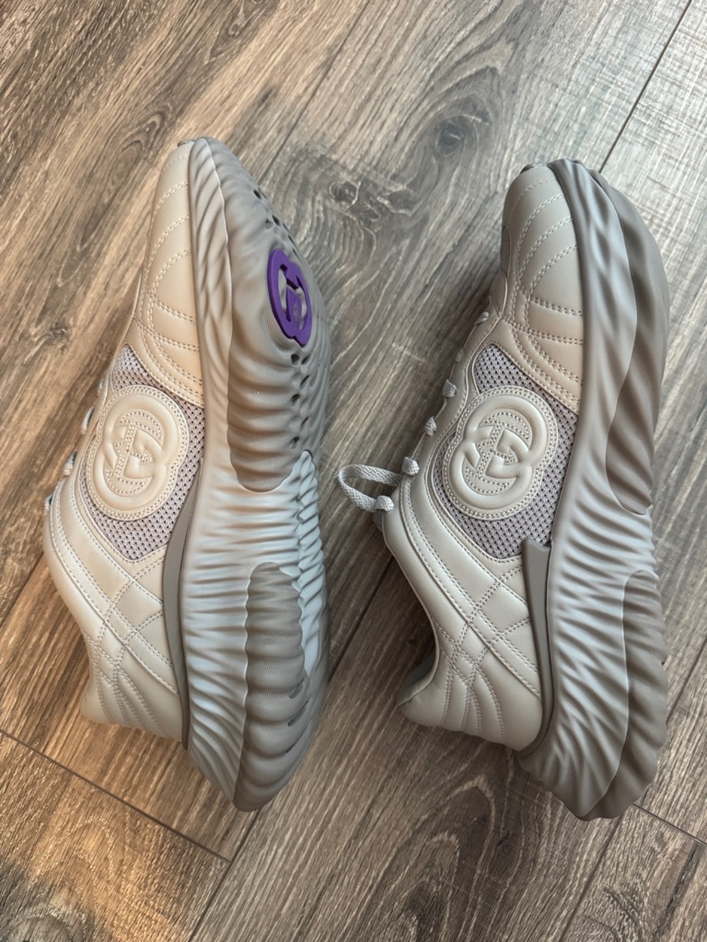 Gucci Light Gray Chunky Wave Sole Sneakers - Picture 5 of 12